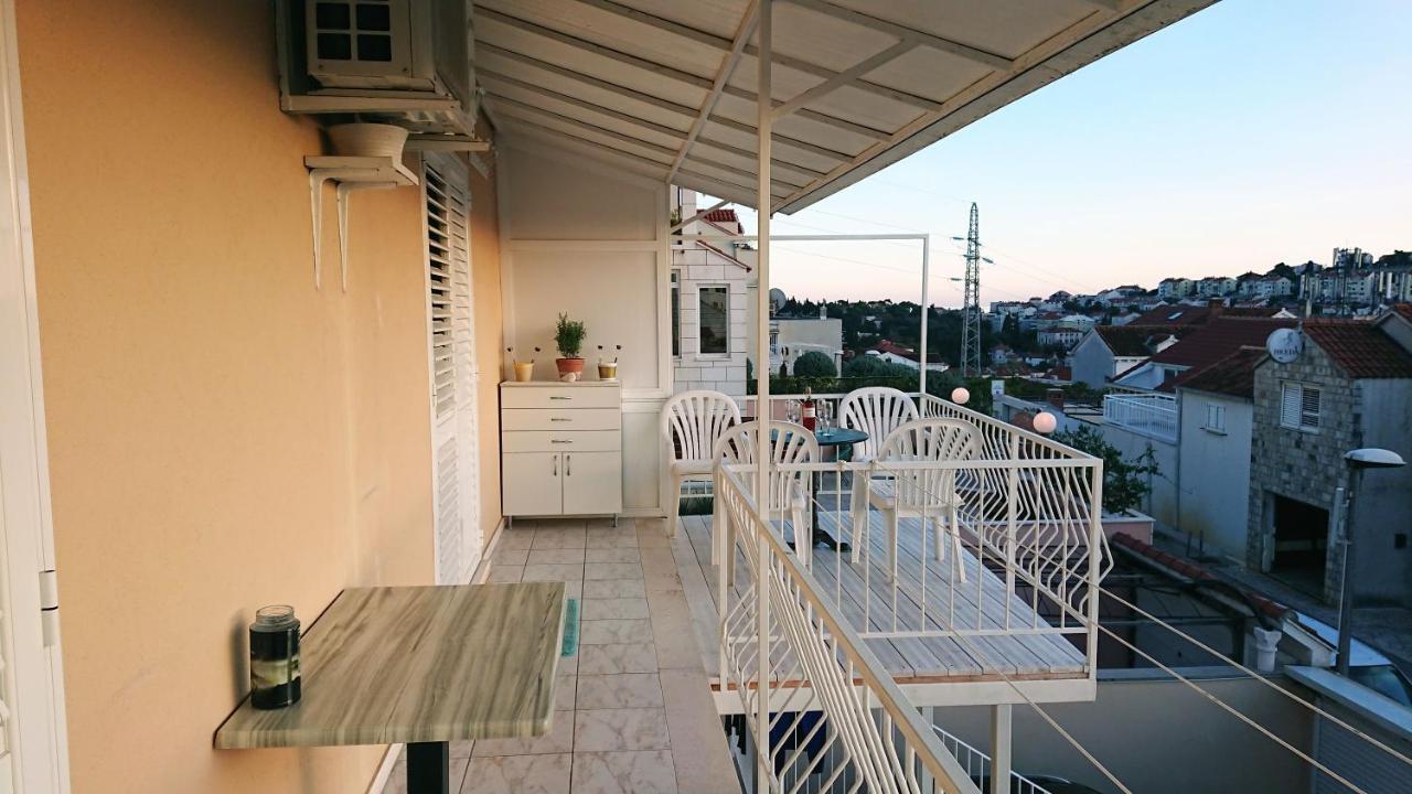 Apartment Ammor With Free Parking 두브로브니크 외부 사진
