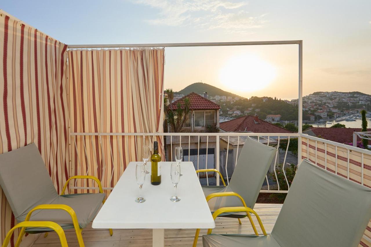 Apartment Ammor With Free Parking 두브로브니크 외부 사진