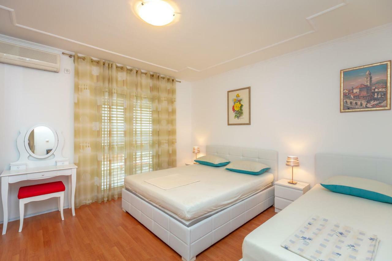 Apartment Ammor With Free Parking 두브로브니크 외부 사진